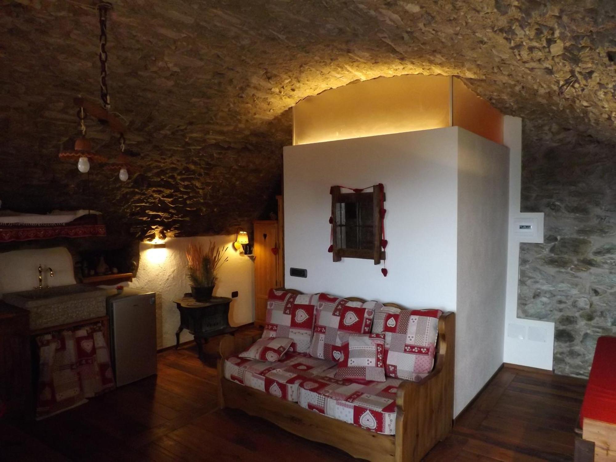 Chez Tonton Wi-Fi Villa Aosta Eksteriør bilde